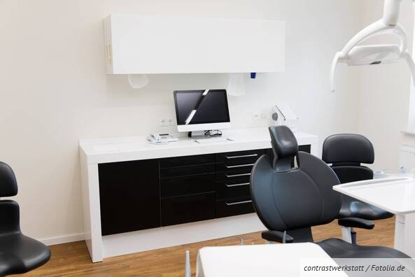 csm Behandungszimmer contrastwerkstatt 41996528 M.jpg 725cf82ce62eb706ea5c7bcfe7765ac6 679ffacfe1