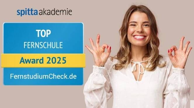 csm blogbild fernstudiumaward 2025.jpg 5addd80aab54e2d971cf746decfc7153 318b783260
